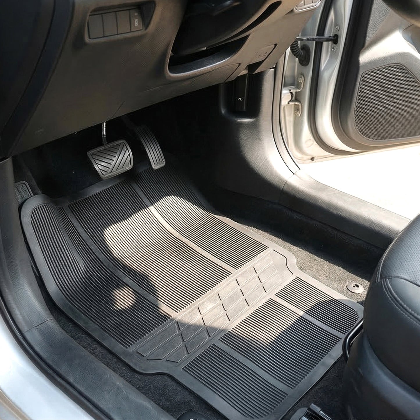 Universal Car Floor Mat Set (4 Pc Set)