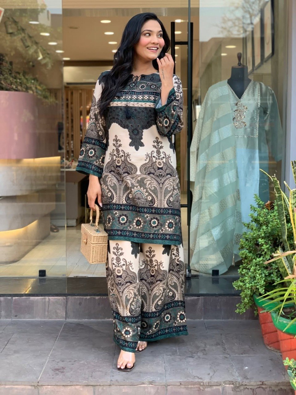 Designer Co-Ords set in * kurti digital print paired with Ankle length pant* giving perfect outfit and deliberate choice about your look