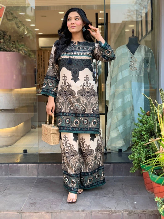 Designer Co-Ords set in * kurti digital print paired with Ankle length pant* giving perfect outfit and deliberate choice about your look