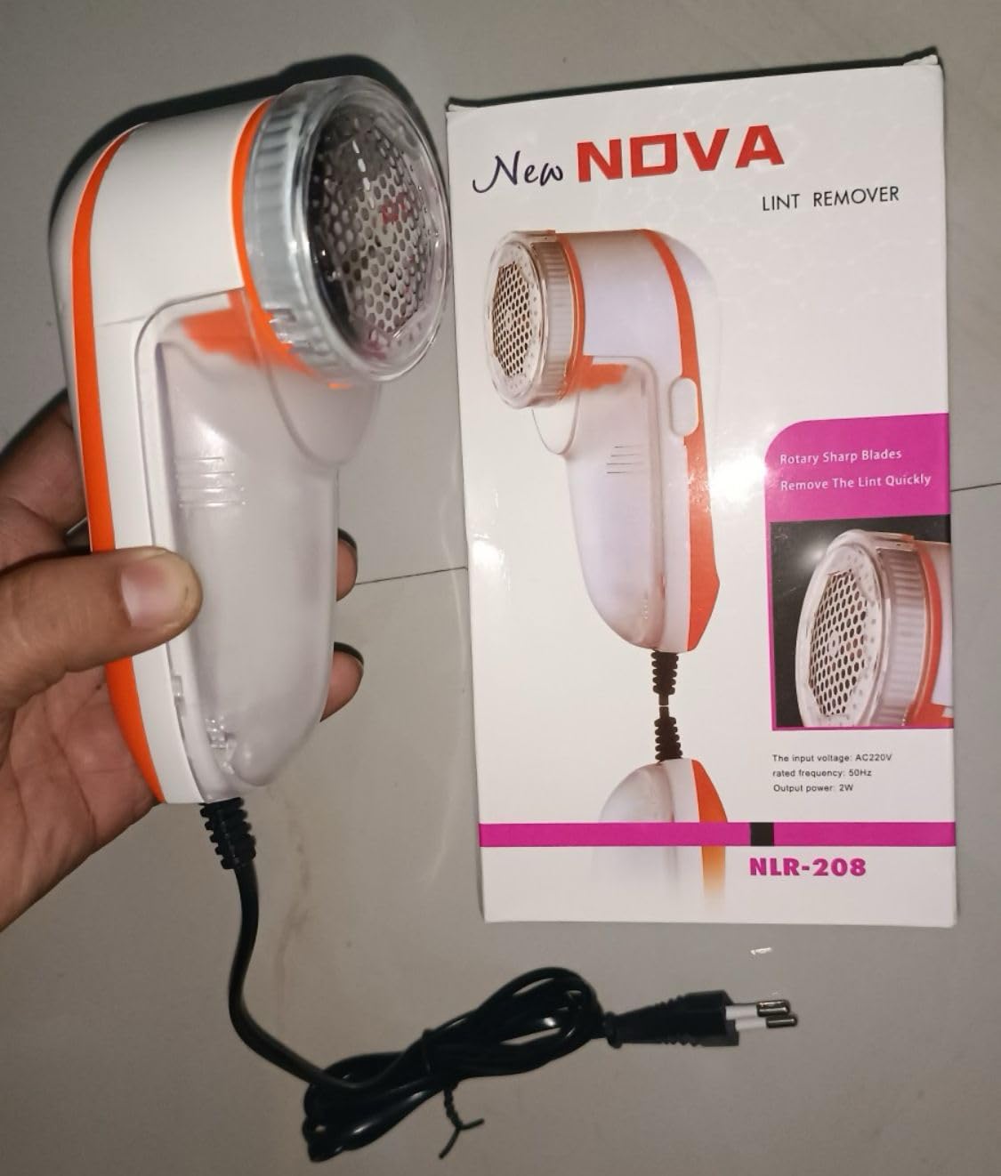 Nova Lint/Fabric Shaver for Cloths, Lint Remover for Woolen Sweaters, Blankets, Jackets/Burr Remover Pill Remover from Carpets, Pack of 1 | 1 Year Warranty